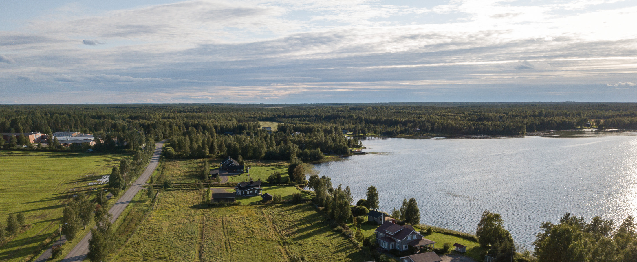 Ilmakuvaa kirkonkylältä